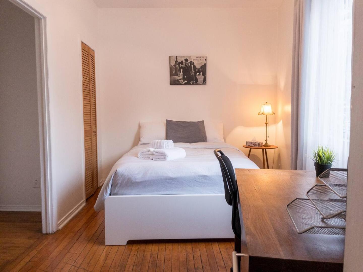 Perfect For Groups Big Livingroom 2 Backyard 3Br Montréal Eksteriør billede